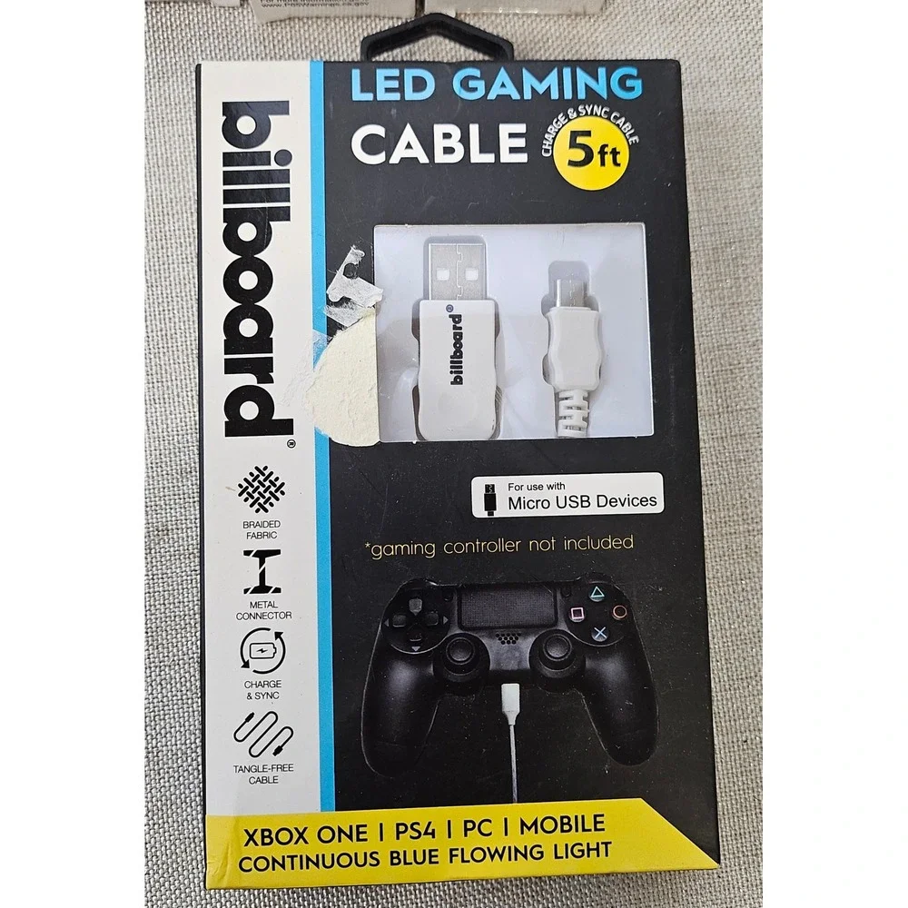 8pc Billboard & Wireless Gear Bundle Earbuds LED Gaming Cable Car Chargers NEW